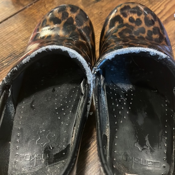 Leopard Print Danskos, previously loved - Picture 2 of 2